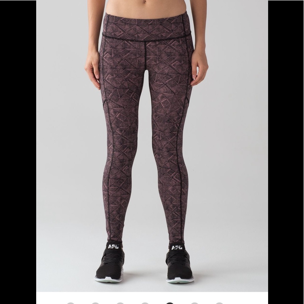 Lululemon Speed Tight V (29") Formation Quicksand Black / Black 10